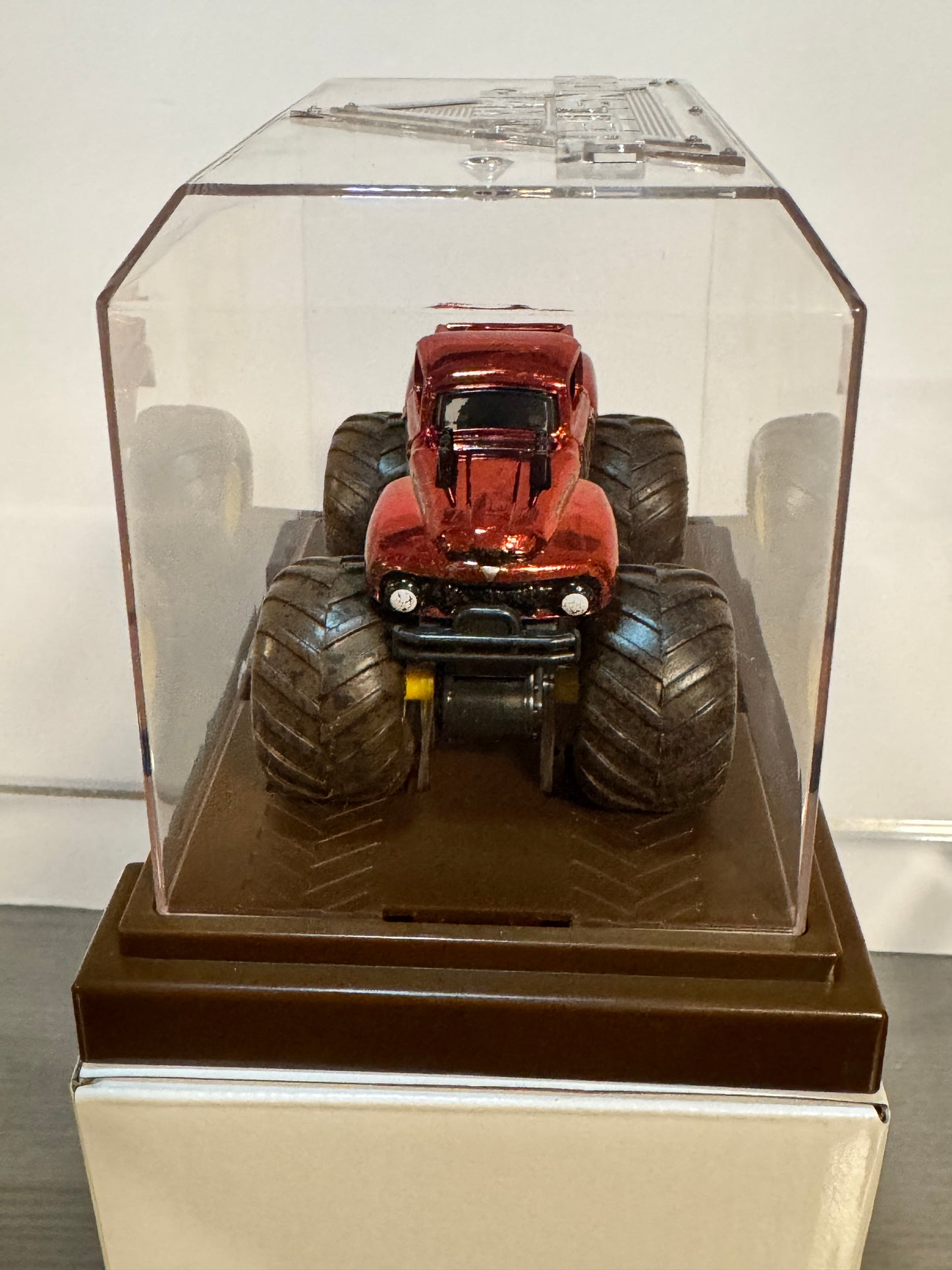 2022 Grave Digger Red Primer Toy Fair 1/1000