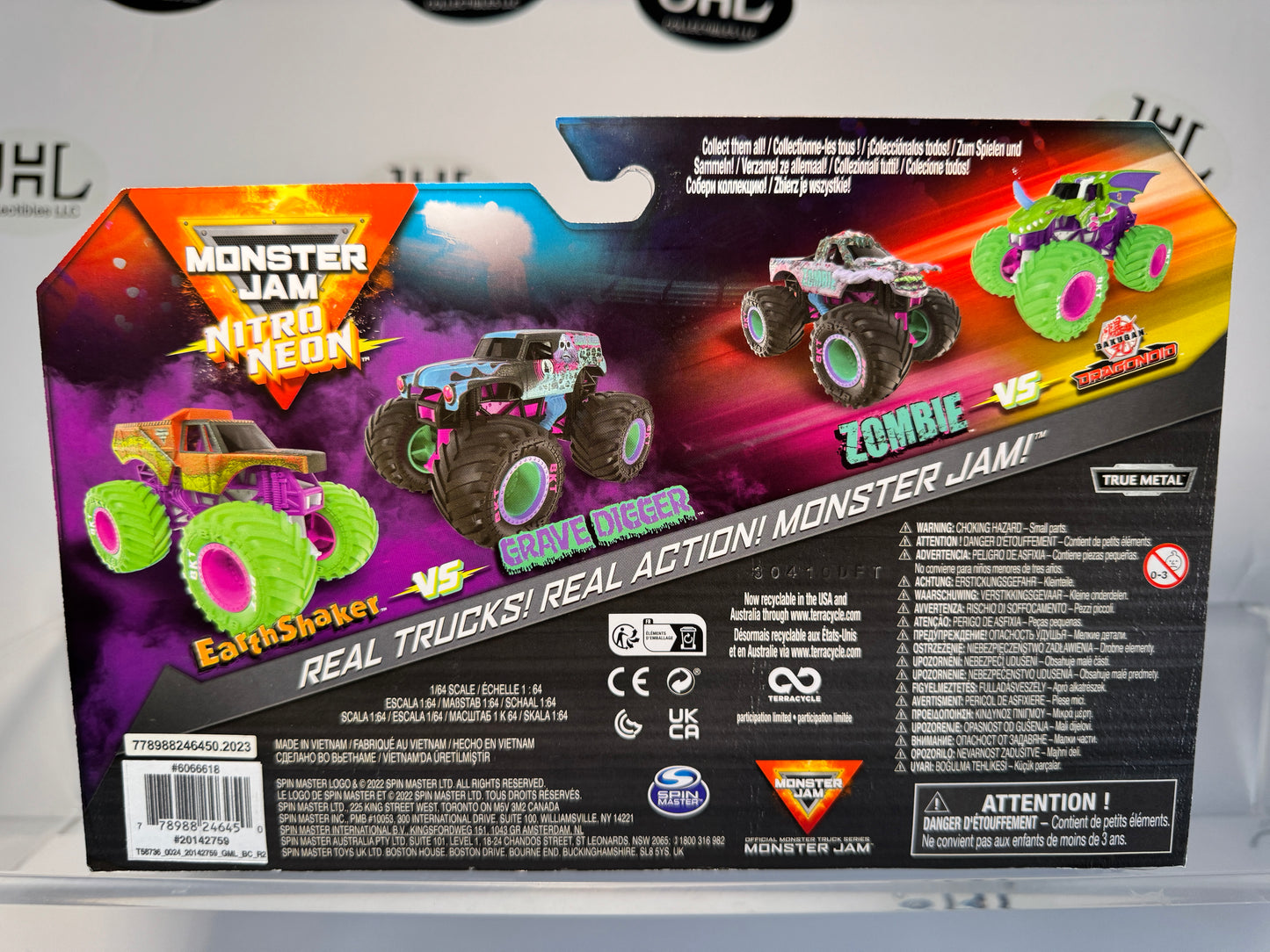 Nitro Neon Earth Shaker vs Grave Digger