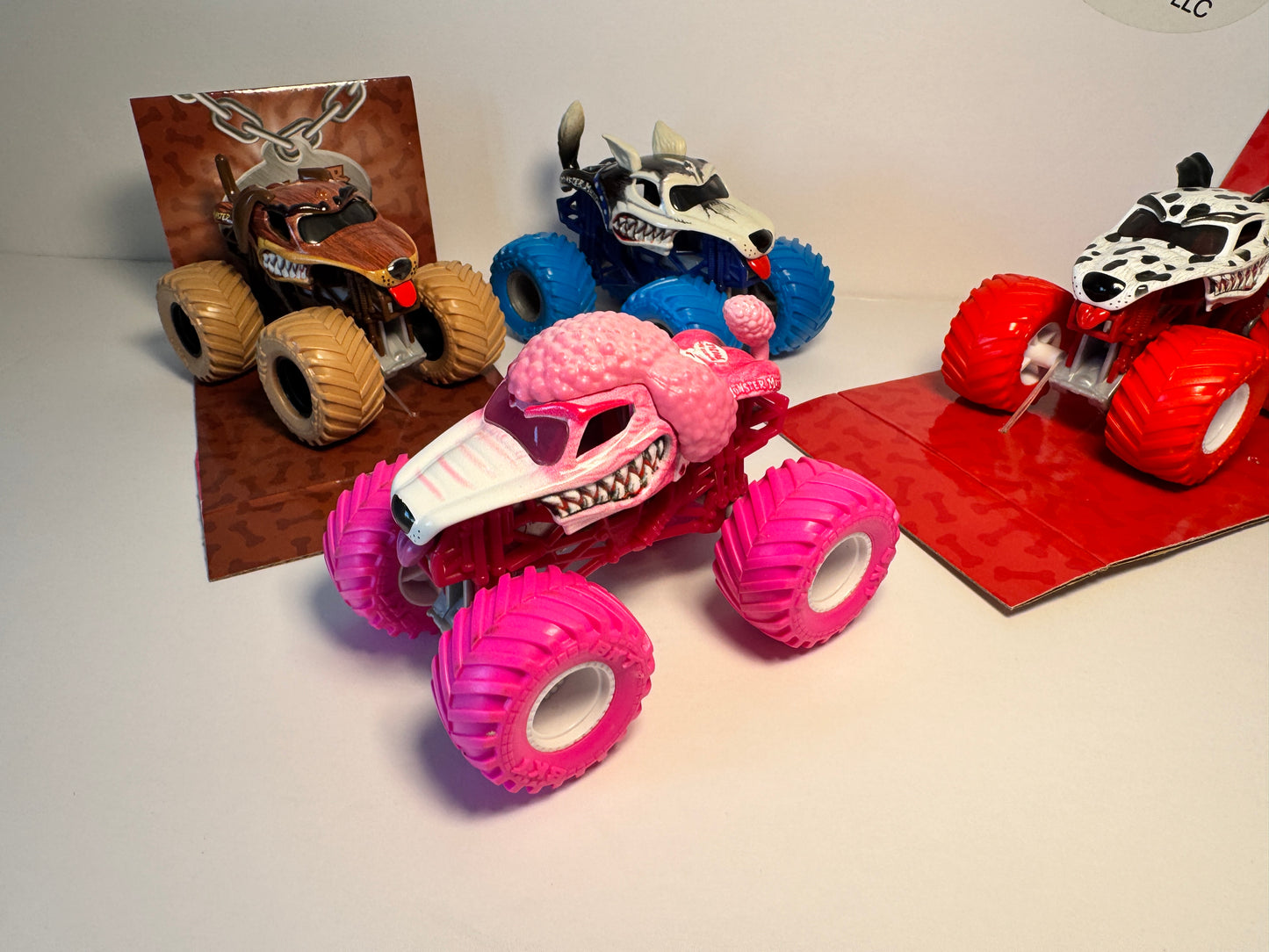 Monster Mutt Machines 4pk