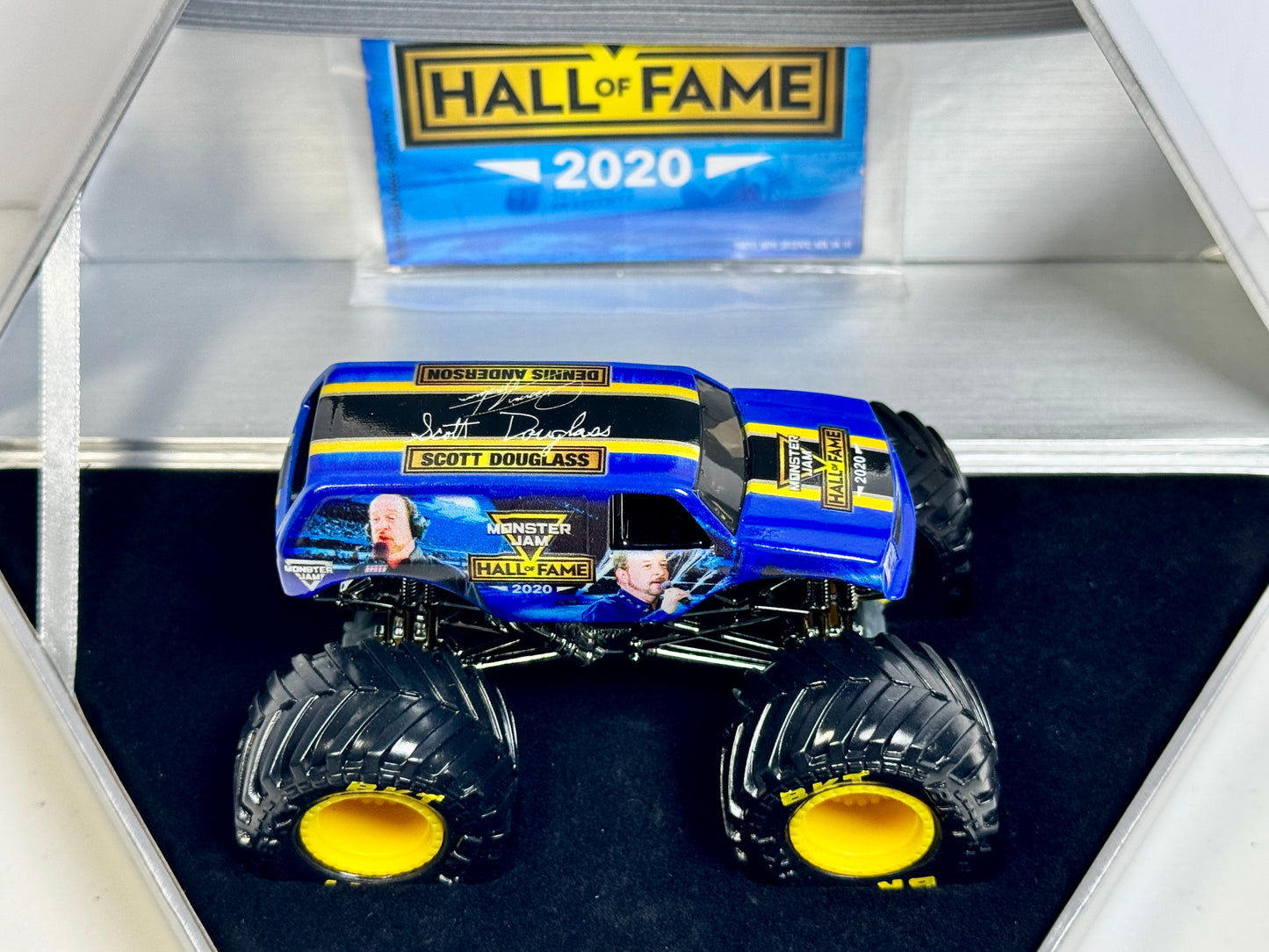 Monster Jam Hall of Fame 2020 – Dennis Anderson & Scott Douglass Limited Edition 1/1000