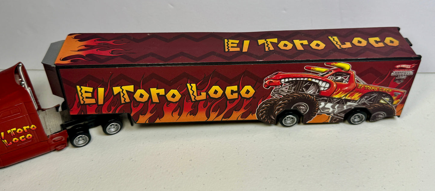 Hot Wheels Monster Jam El Toro Loco Transport Hauler