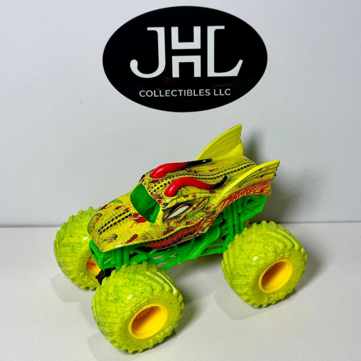 Zombie Invasion Dragon (loose)