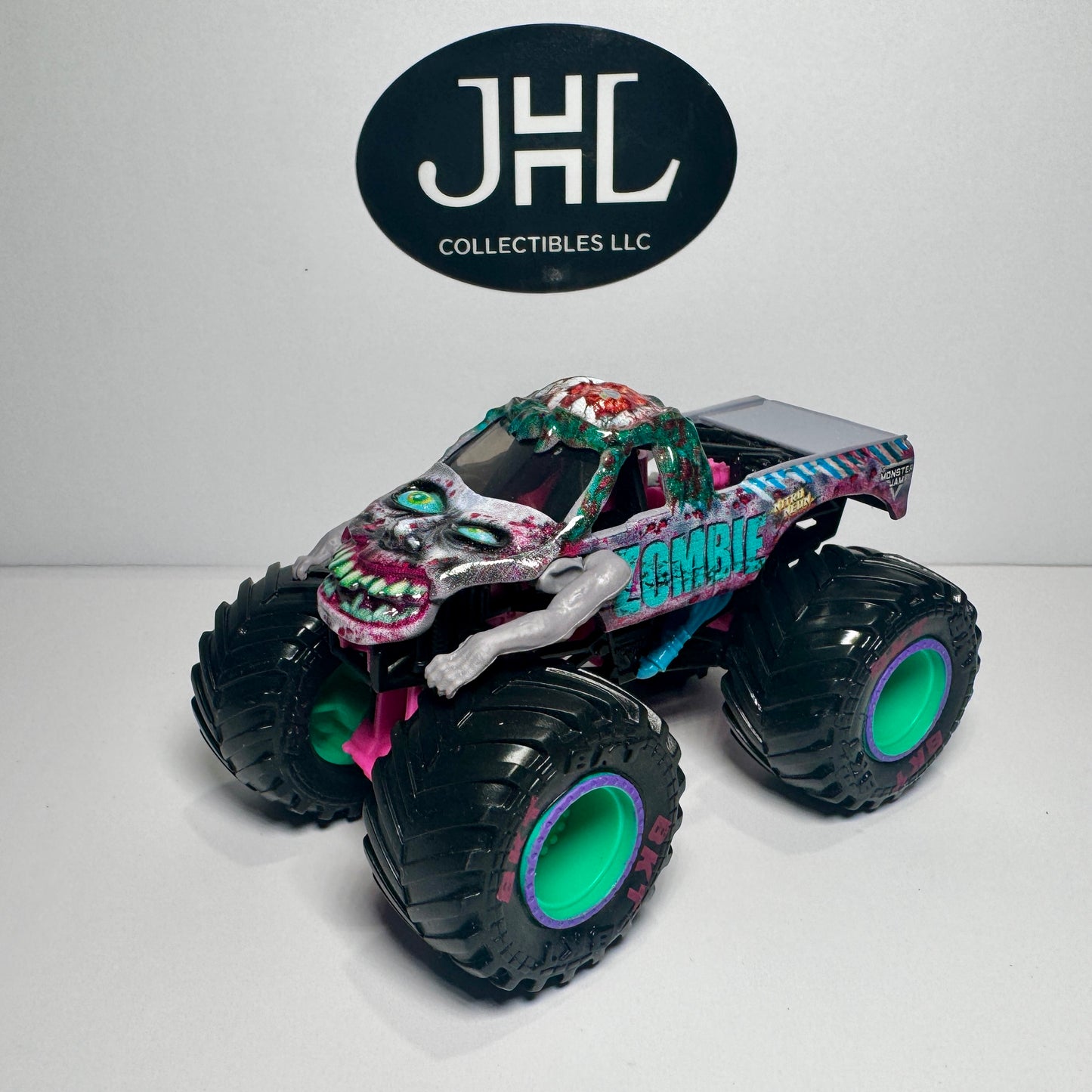 Monster Jam Nitro Neon Zombie (loose)