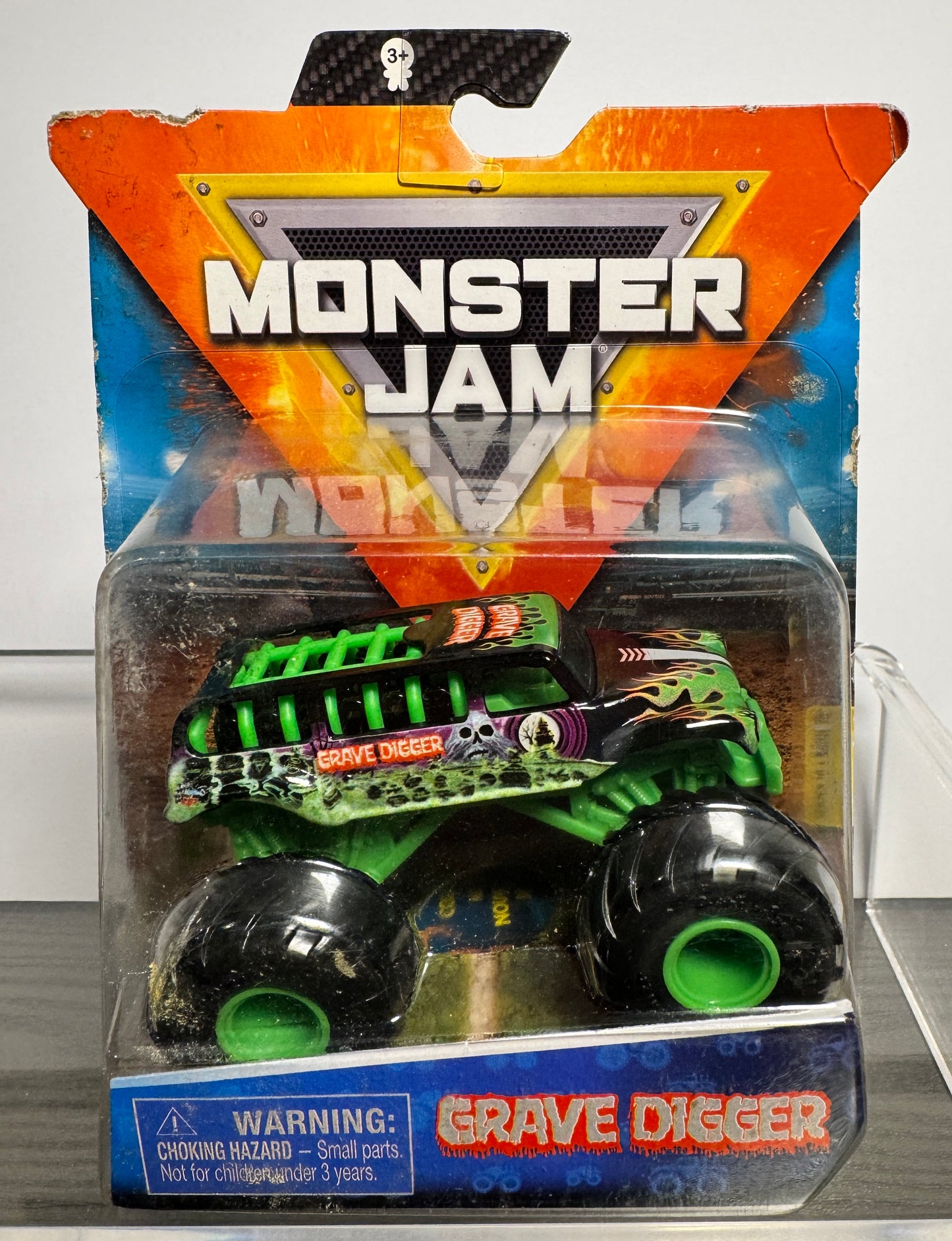 Monster Jam El Grave Digger -Ride on