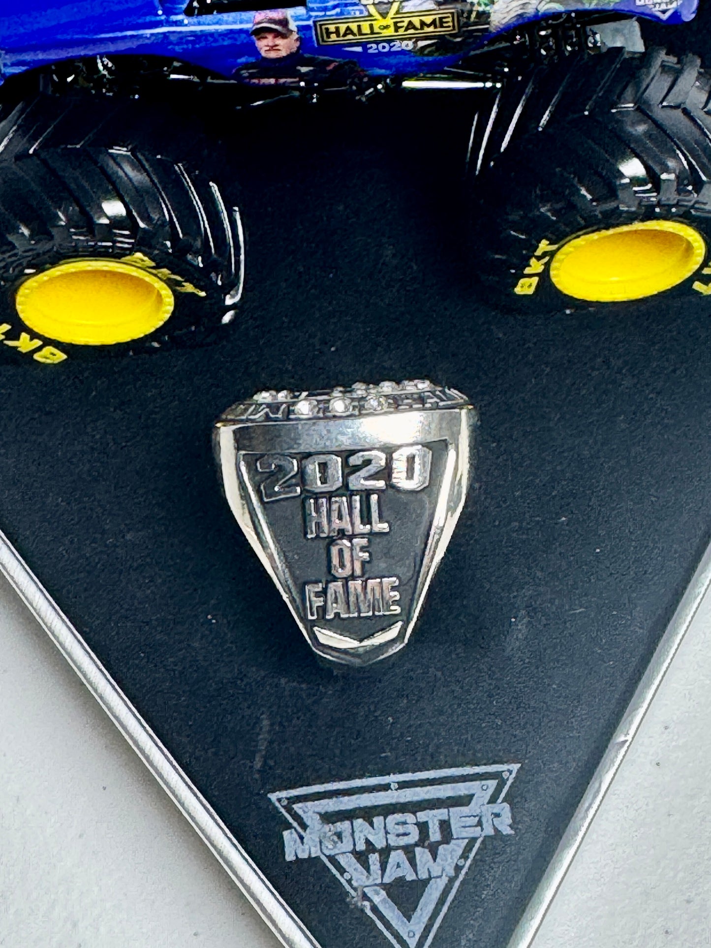 Monster Jam Hall of Fame 2020 – Dennis Anderson & Scott Douglass Limited Edition 1/1000