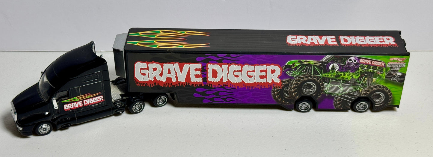 Hot Wheels Monster Jam Grave Digger Transport Hauler V3 Black