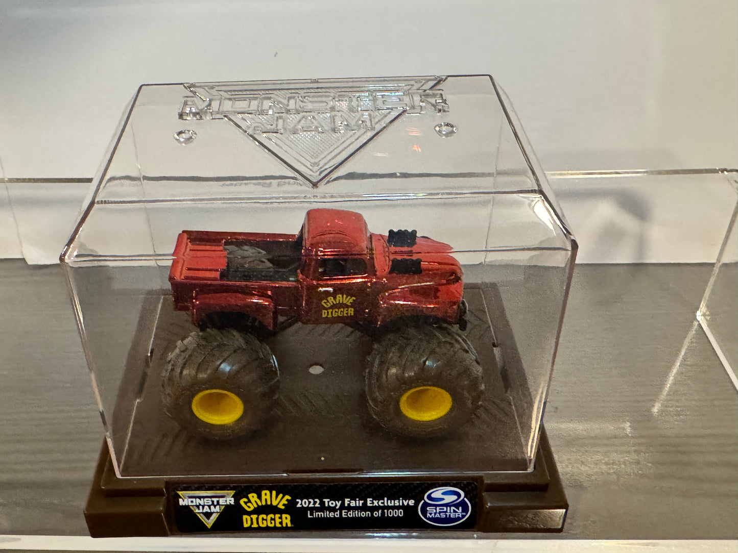 2022 Grave Digger Red Primer Toy Fair 1/1000