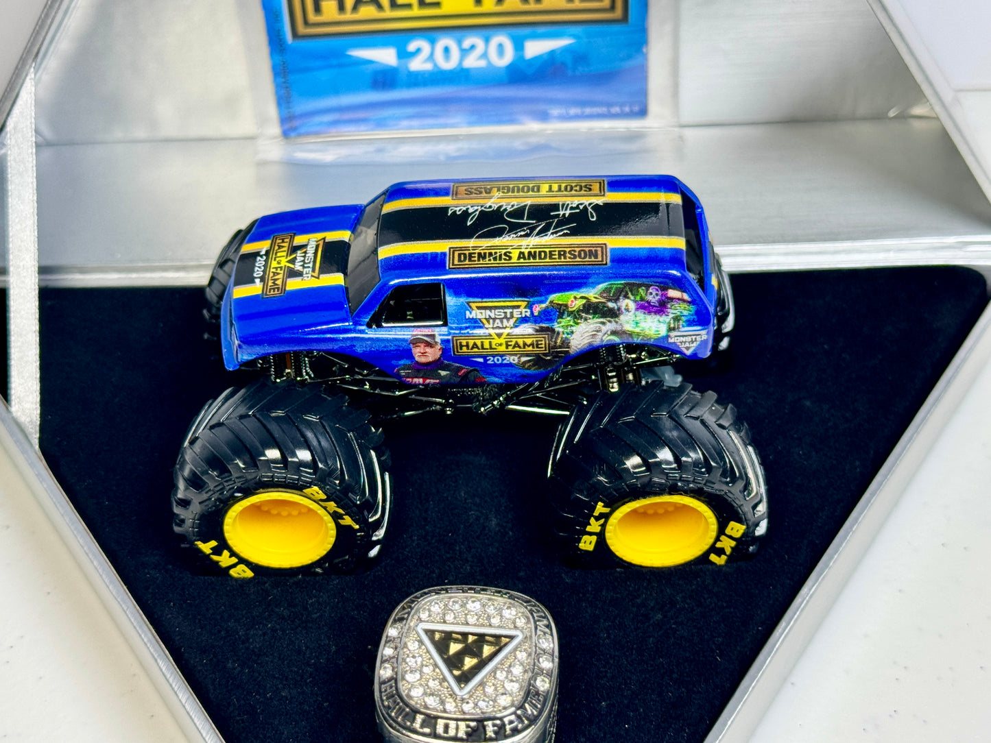 Monster Jam Hall of Fame 2020 – Dennis Anderson & Scott Douglass Limited Edition 1/1000