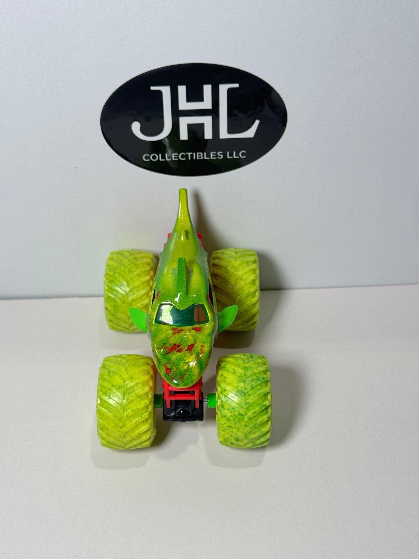 Zombie Invasion Megalodon (loose)